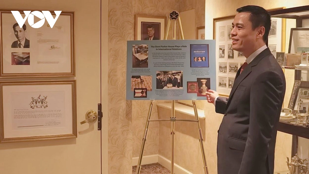 Hành Trình Vòng Quanh Thế Giới